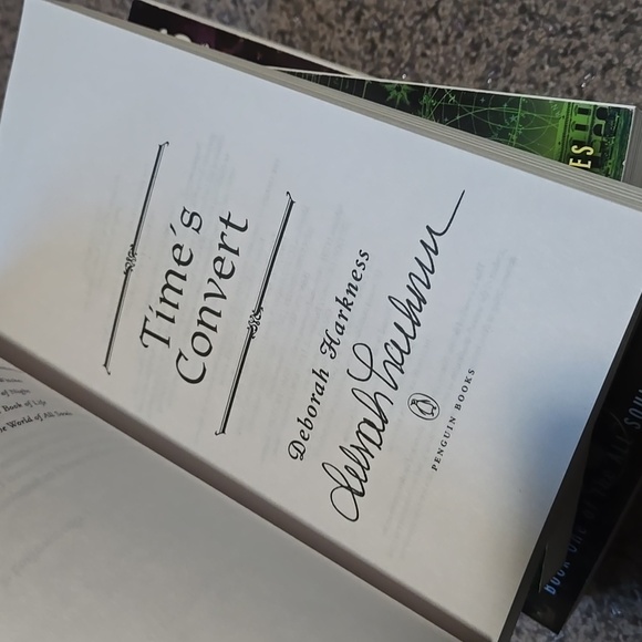 *Signed* All Souls Series - Debirah Harkness - Picture 11 of 14